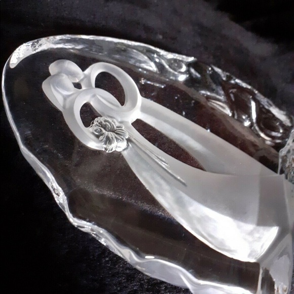 Kim Lawrence Forever Wedding Figurine - Picture 9 of 16